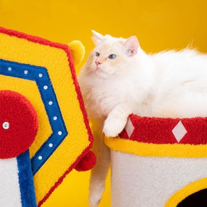 Ferris Wheel Cat Climbing Tree with circus hideout