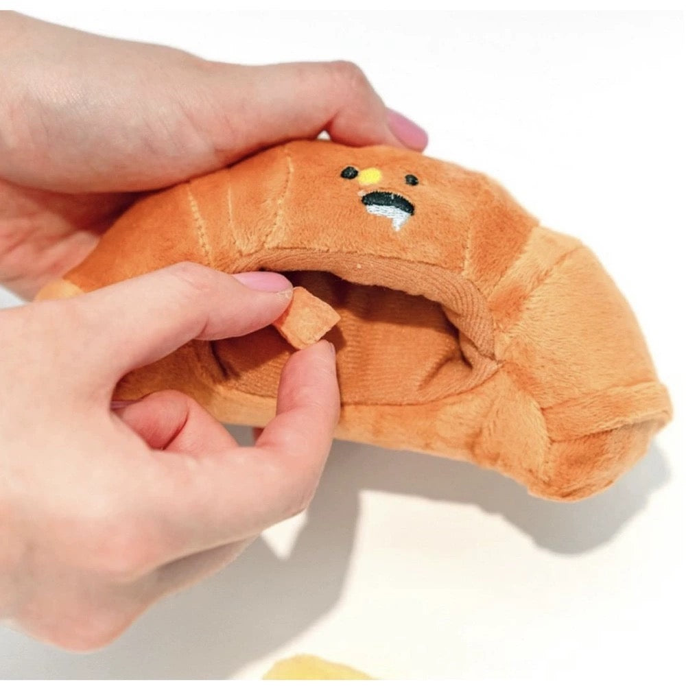 Dog Snuffle Toy, Interactive Plush Dog Toy Squeaky Soft Bread Shape Cute Dog Toy Release Puppy Puzzle Toys Stress for Boredom